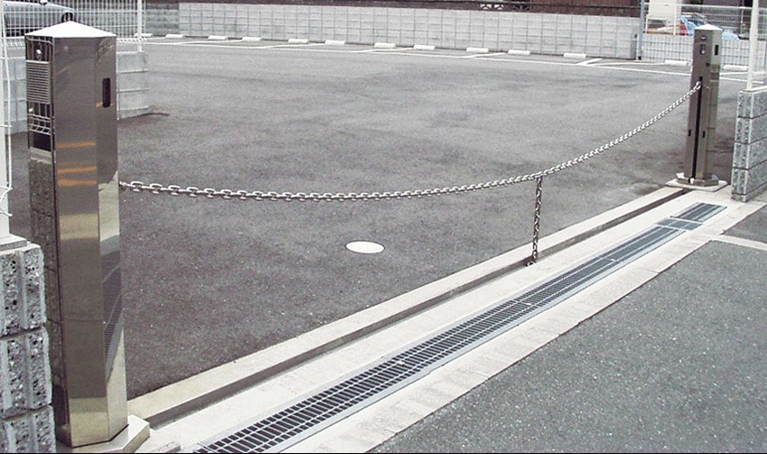 チェーンゲートDC202Xを駐車場に設置した実績写真